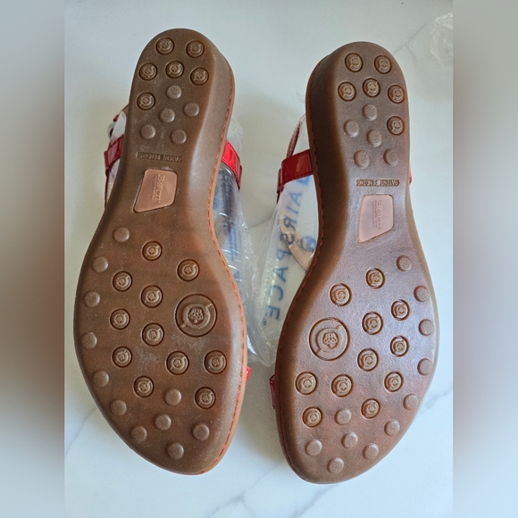 *final price* Börn sandals: red patent leather straps sz 10 - Picture 3 of 6